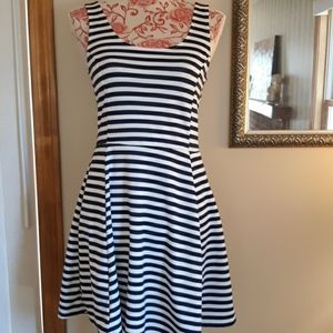 Nautical dress 8.divided
